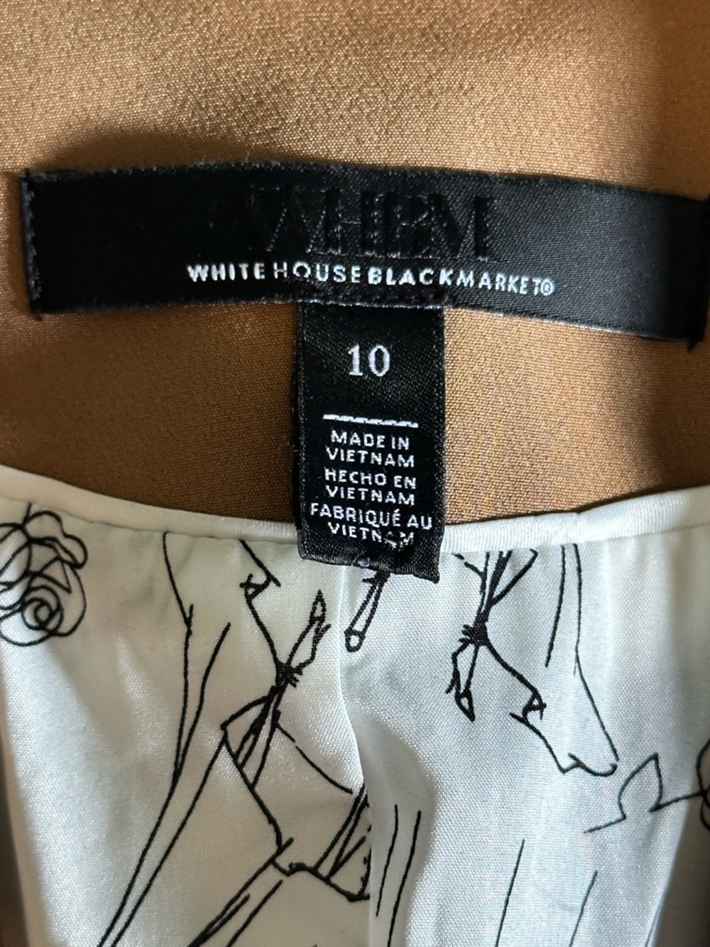 WHBM White House Black Market Camel Cropped Blazer Statement Buttons Size 10 - Picture 9 of 13